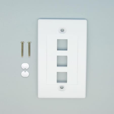 Bestlink Netware Decora Type Keystone Wallplate- 3 Port- White 101803WT